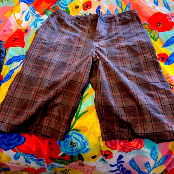 Shorts Male - Picture 1 of 2